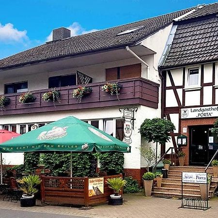 Landgasthof-Porta Schlitz Exterior photo